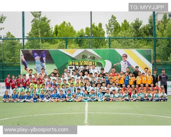 激情四溢的绿茵场上足球联赛口号激励团队勇往直前共创辉煌未来 激情四溢的绿茵场上足球联赛口号激励团队勇往直前共创辉煌未来