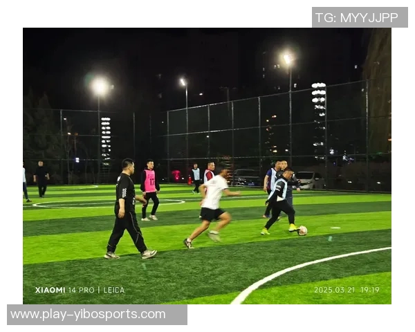 杭州足球队奋勇争先力争佳绩全力以赴迎接新赛季挑战与机遇并存